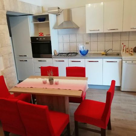 Apartman Tea Apartment Pula Exterior photo